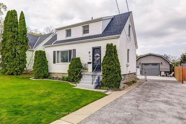 14 WALKER Avenue