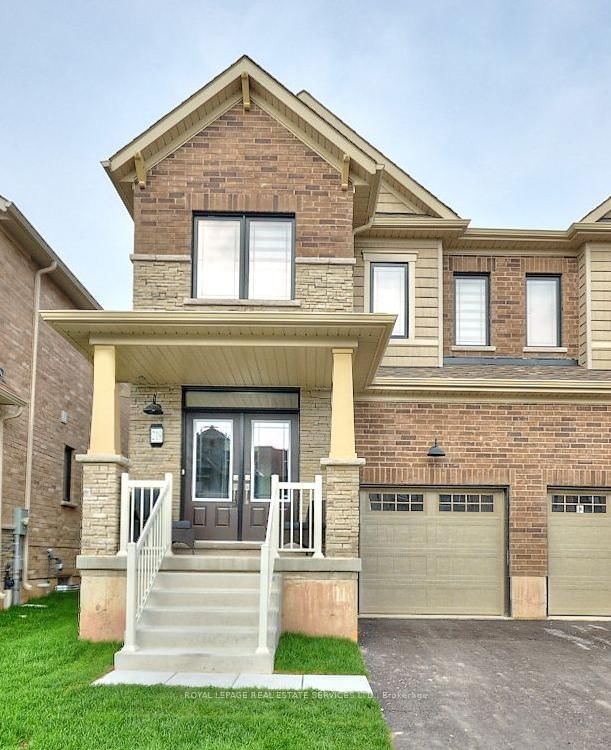 219 Port Crescent
