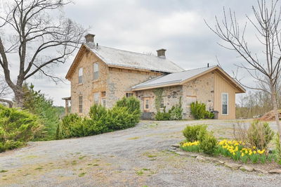 8541 Highway 37, Tweed - Tweed (Village) image-0-2