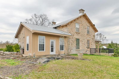 8541 Highway 37, Tweed - Tweed (Village) image-0-4