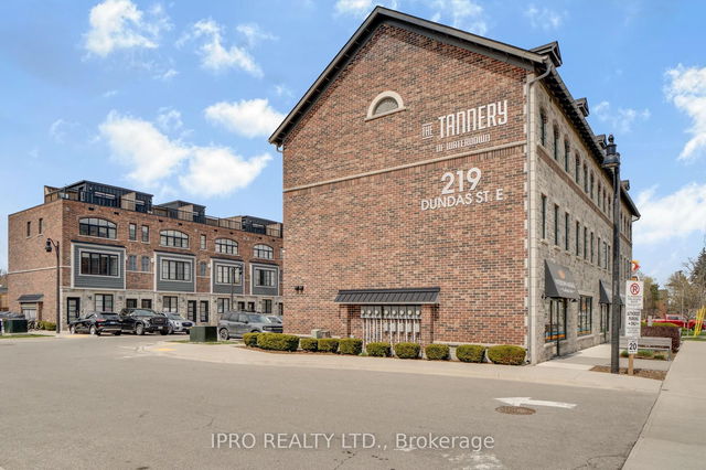 46 - 219 Dundas Street