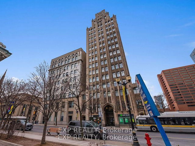 805 - 36 James Street