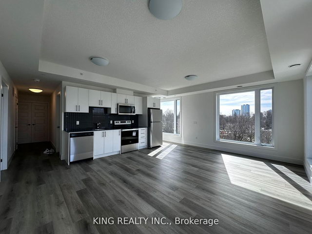 614 - 107 Roger Street