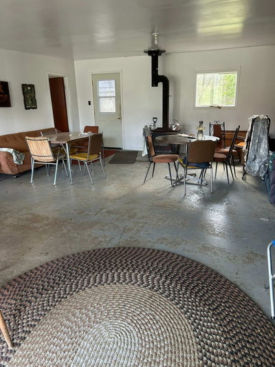 652 Wren Road — more photos