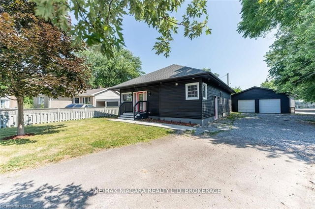 25 MEADOWVALE Drive