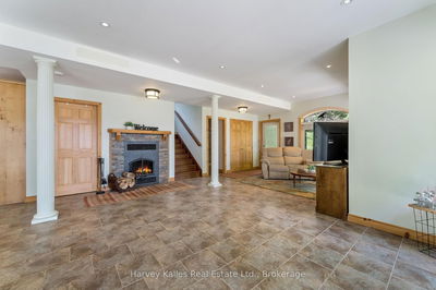 Unit 9 — 1161 SANDWOOD Rd, Muskoka Lakes - Watt image-0-3