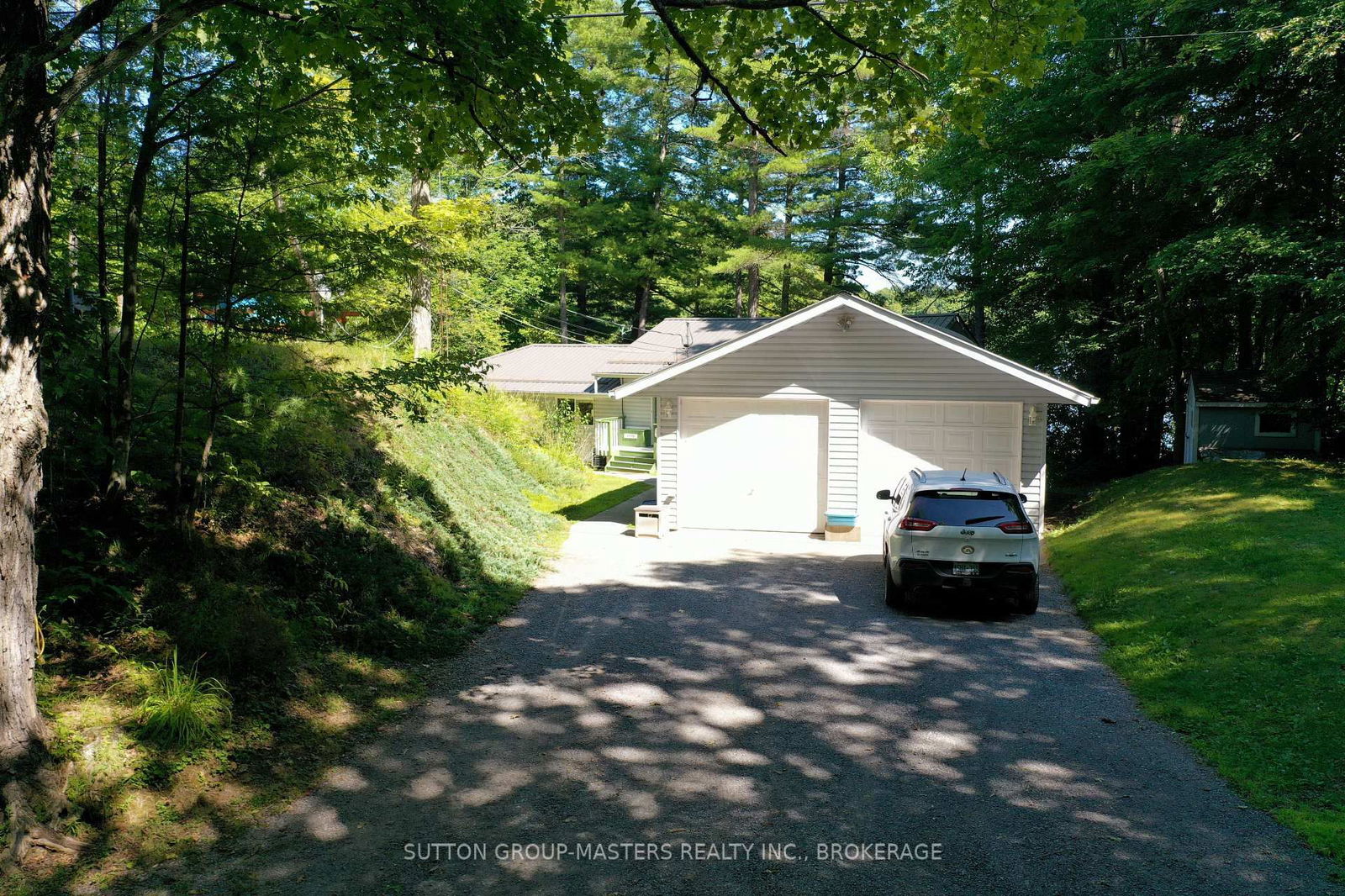Detached House for sale at 1119 Narrows Lane, Perth Road, Frontenac South, K0H 2L0 - MLS: X12114724