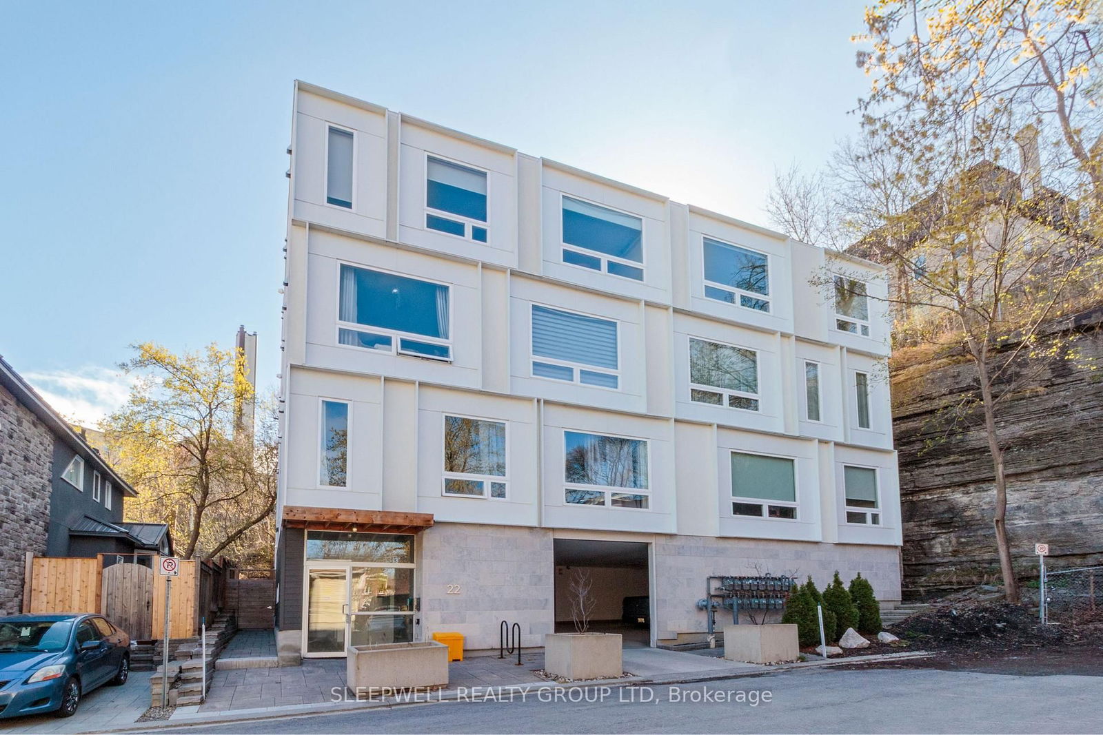 Condo for sale at 304-22 Perkins Street, Ottawa, Ontario, K1R 7G5 - West Centre Town - MLS: X12114765