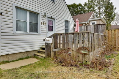 162 Chesterfield Ave, London South - South I image-0-2