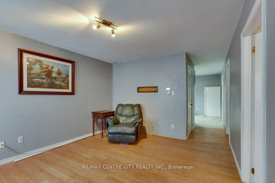 162 Chesterfield Ave, London South - South I image-0-4