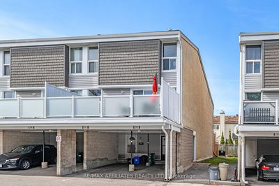 Unit 70 — 3415 Uplands Dr, Ottawa - Hunt Club