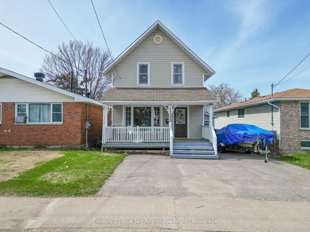 1152 Hammond Street