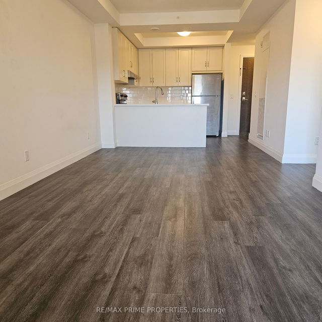 406 - 30 Hamilton Street