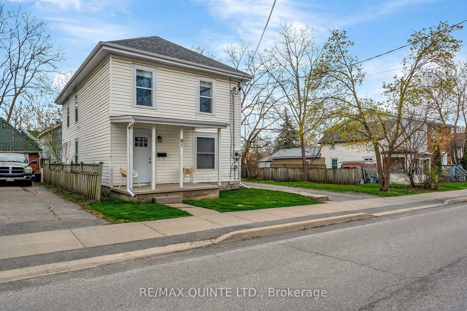 Detached House for sale at 91 Chatham Street, Belleville, Belleville Ward, K8N 3S7 - MLS: X12115261