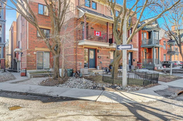 40A Maclaren Street