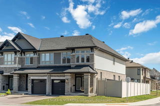 799 Cairn Crescent