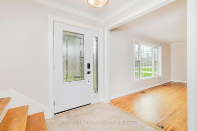 5582 Van Vliet Rd, Manotick - Manotick Long Island & Nicholls Island image-0-3