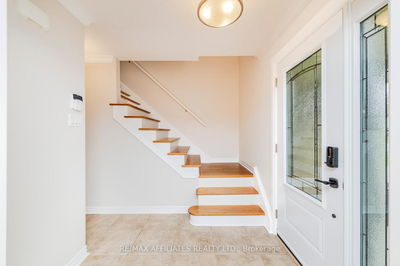 5582 Van Vliet Rd, Manotick - Manotick Long Island & Nicholls Island image-0-4