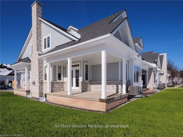 301 SANDPIPER Lane
