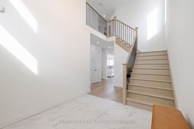 860 Kleinburg Dr, London North - North B image-0-3