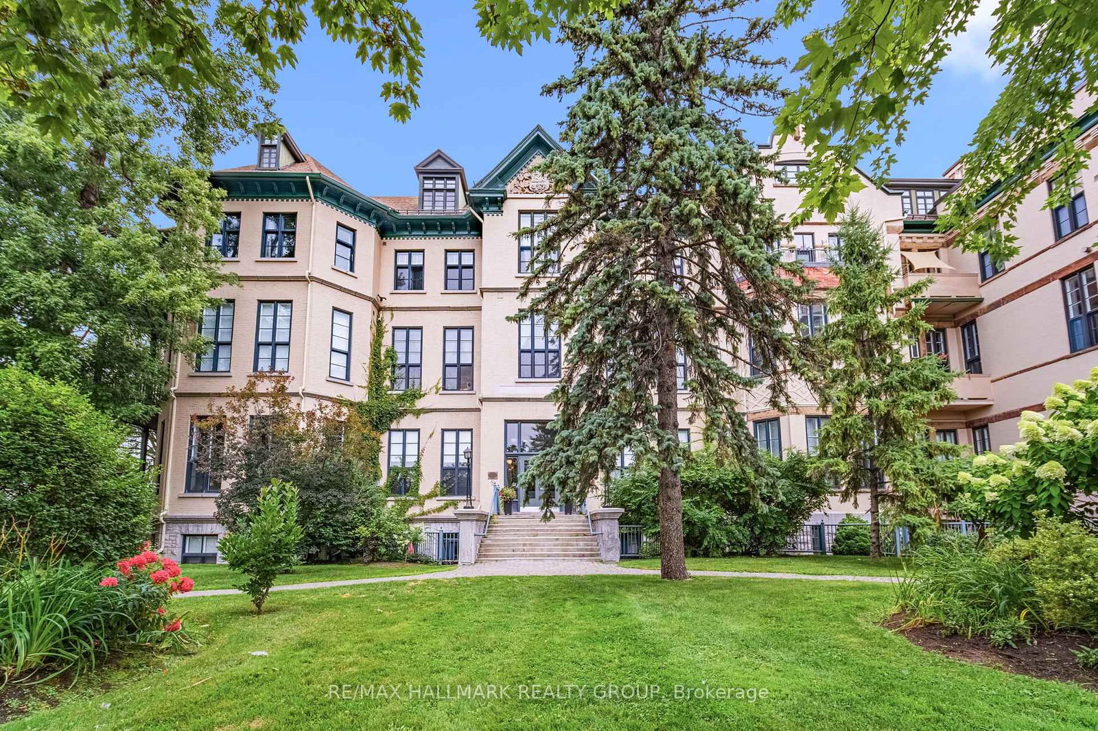 Condo for sale at 502-589 Rideau Street, Ottawa, Lower Town, K1N 6A1 - MLS: X12115665