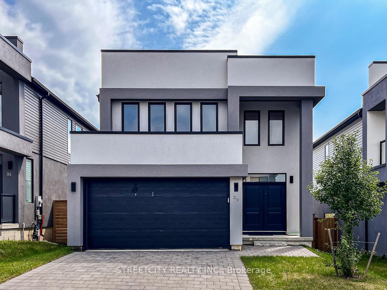 1820 Canvas Way, Unit 29 sold in London North
