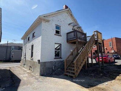 128 MCCONNELL Ave Ave, Cornwall - Cornwall image-0-1