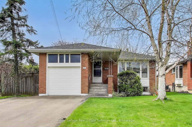 25 Sandringham Avenue