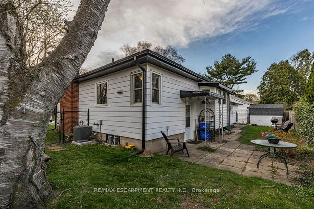 14 Danbury Street