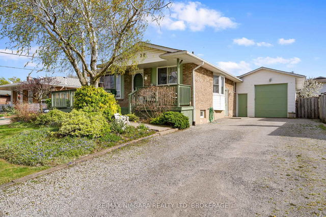 20 Brackencrest Road