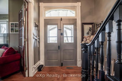 352 Berford St, South Bruce Peninsula - South Bruce Peninsula image-0-2
