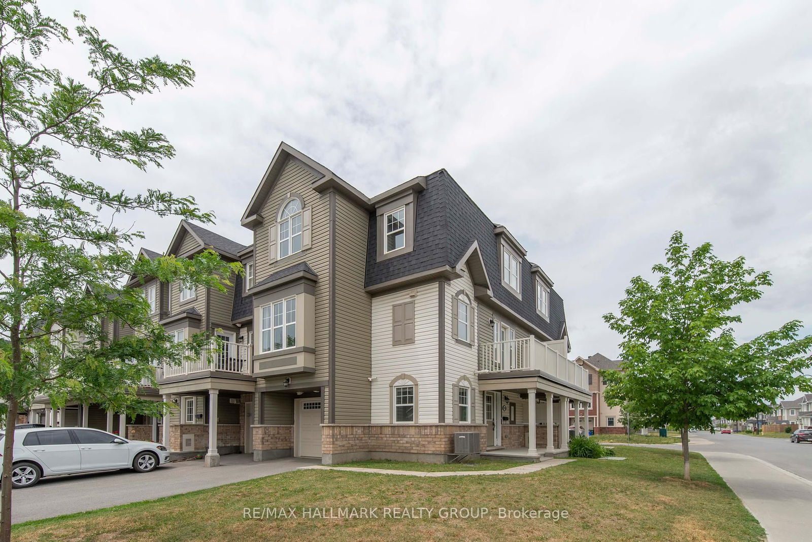 Townhouse for lease at 799 Mayfly Crescent, Ottawa, Barrhaven - Half Moon Bay, K2J 6C7 - MLS: X12116091