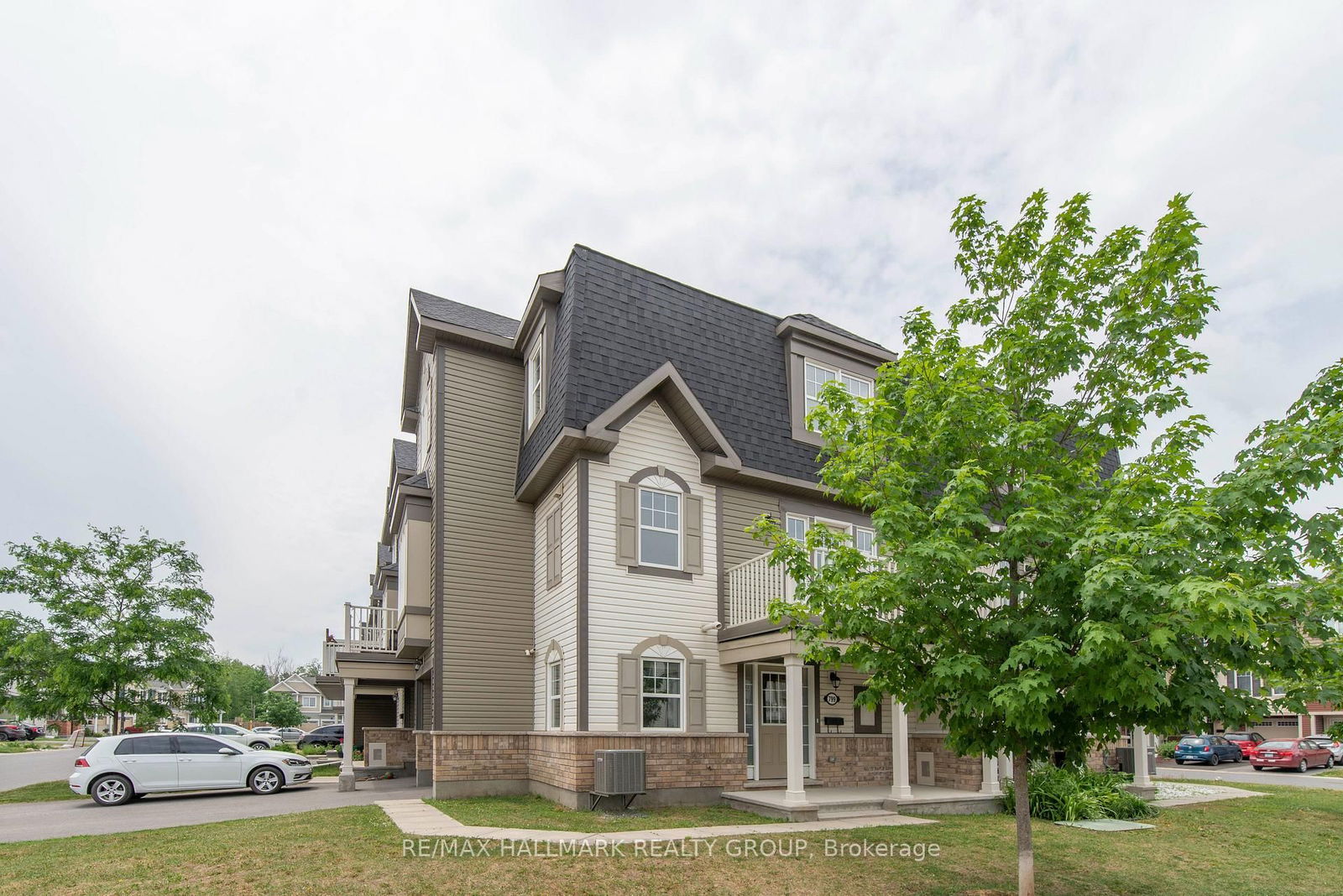 Townhouse for lease at 799 Mayfly Crescent, Ottawa, Barrhaven - Half Moon Bay, K2J 6C7 - MLS: X12116091