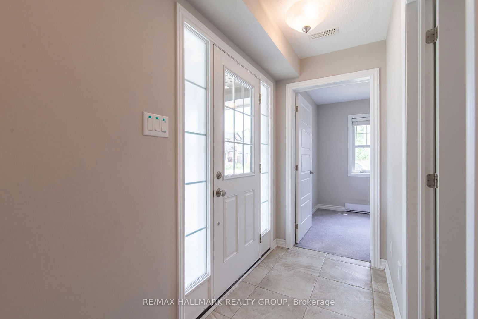 Townhouse for lease at 799 Mayfly Crescent, Ottawa, Barrhaven - Half Moon Bay, K2J 6C7 - MLS: X12116091