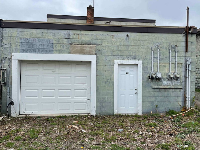 5916 Main St, Niagara Falls, L2G 5Z8 | Image 2