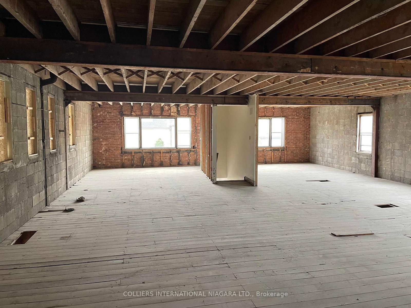 5916 Main Street - Photo 8