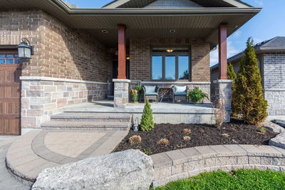 6 Sylvan St, Quinte West - Murray Ward image-0-2