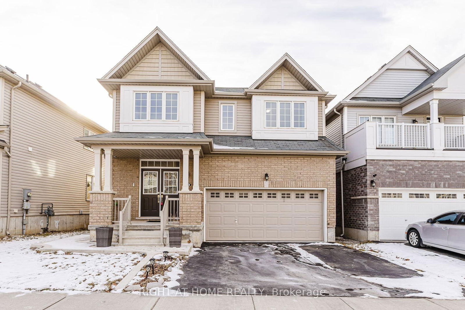 Detached House for sale at 46 Sinden Road, Brantford, N3T 0P8 - MLS: X12116241