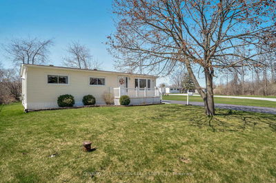 111 Eastview Blvd, Quinte West - Sidney Ward image-0-2