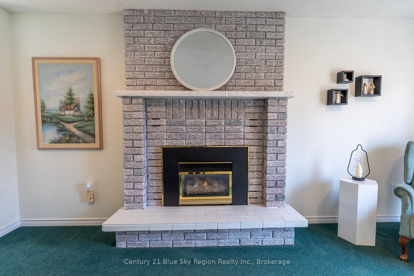 Listing Image 38