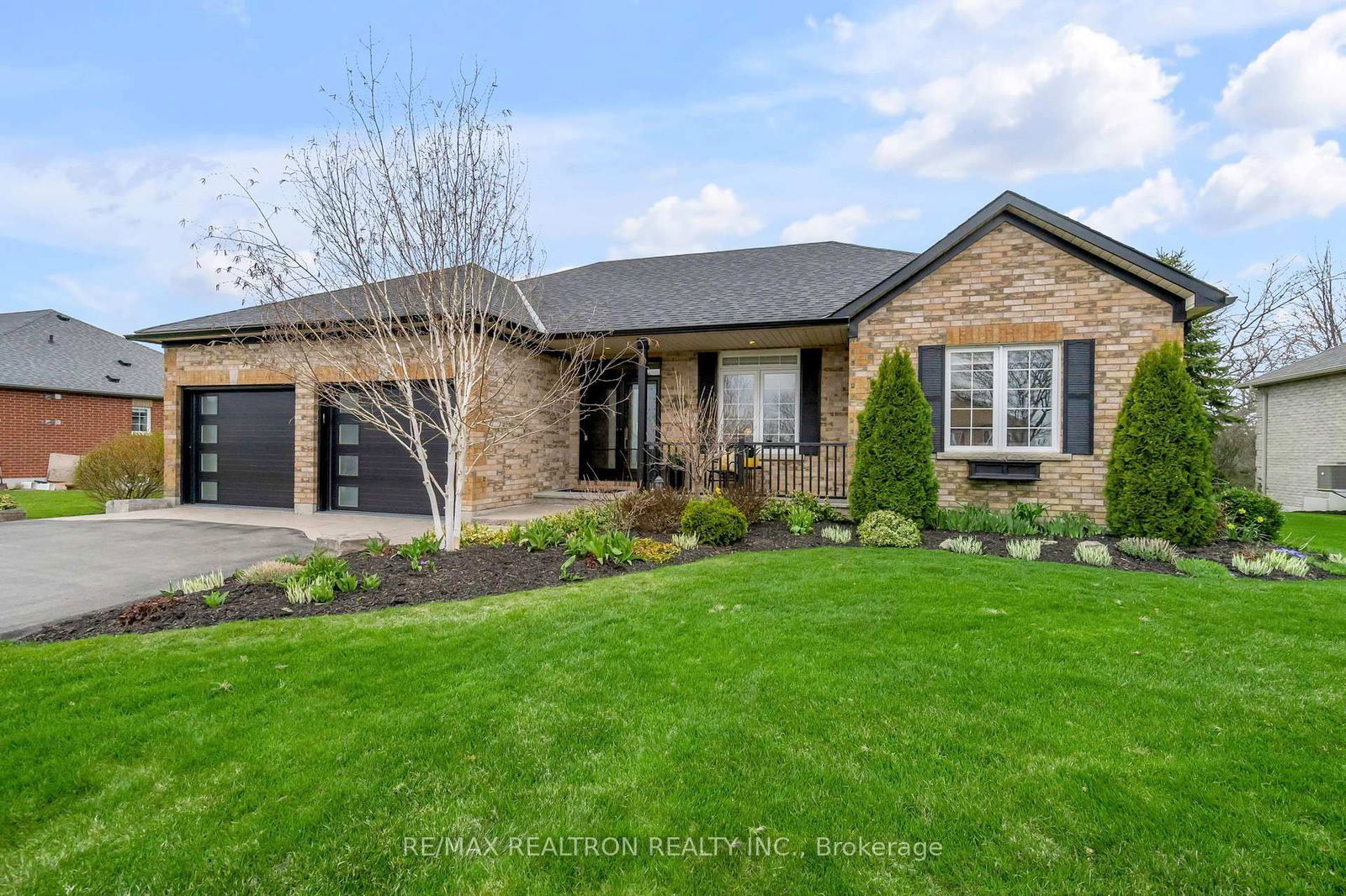 Property at 190 Southcrest