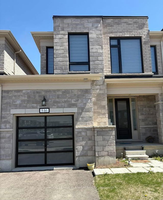 846 Sobeski Avenue