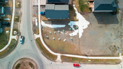 19 York Dr, Peterborough North - 1 North image-0-2