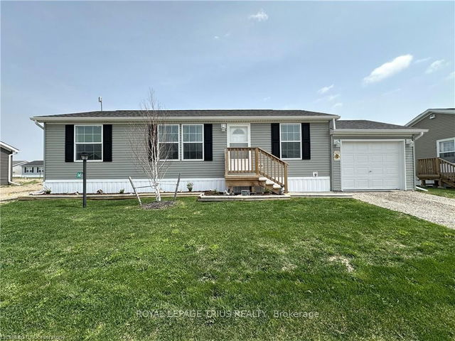 14 Copper Beech Drive