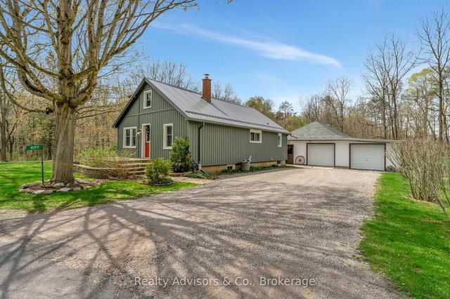 1077 La Plante Road