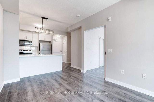 430 - 5055 Greenlane Road