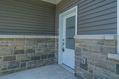 16 Palace Rd, Greater Napanee - Greater Napanee image-0-2