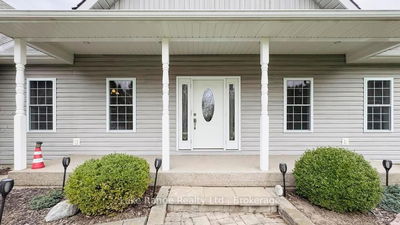 540 Attawandaron Rd, Huron-Kinloss - Huron-Kinloss image-0-2