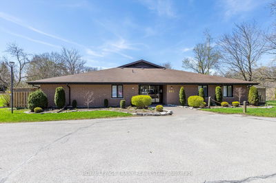 Unit 8 — 645 Whitaker St, Peterborough East - 4 North