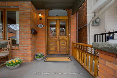 300 Charlton Ave, Hamilton - Kirkendall image-0-3